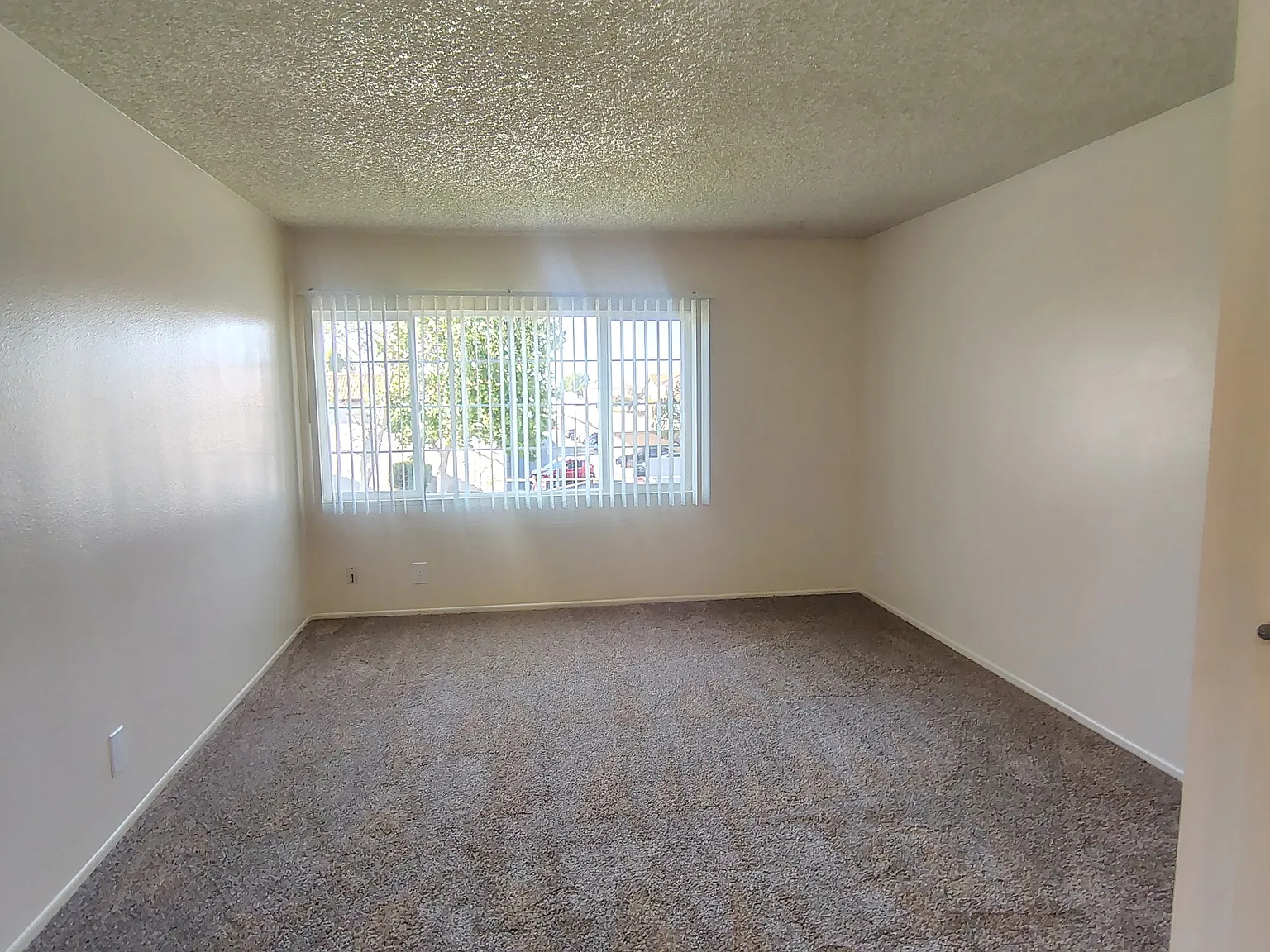 Oxford Terrace Apartments — Photo 4