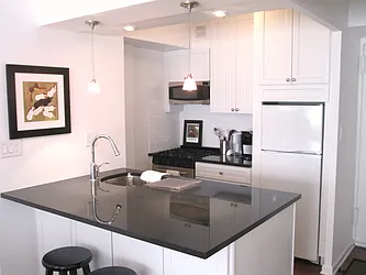 Rented by Barshay Brokerage