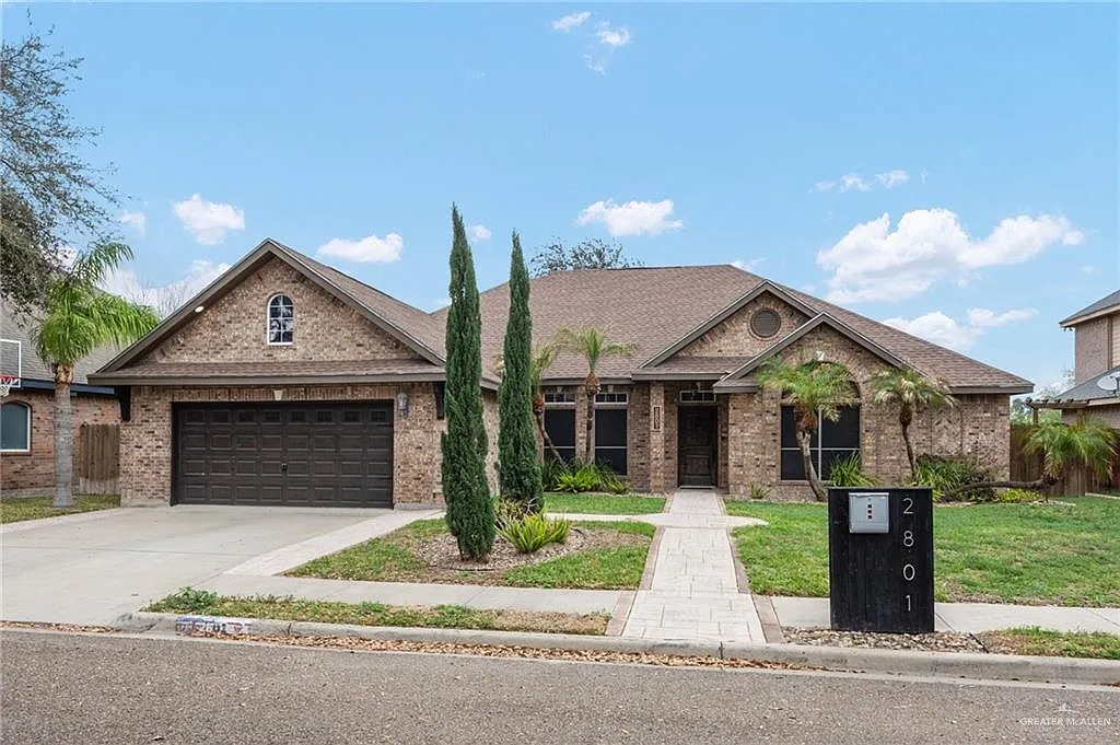 4 bed, 4.0 bath, 2781 sqft, $2,650 — Photo 1