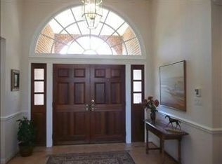 539 Oak Crest Dr, Chapel Hill, NC 27516