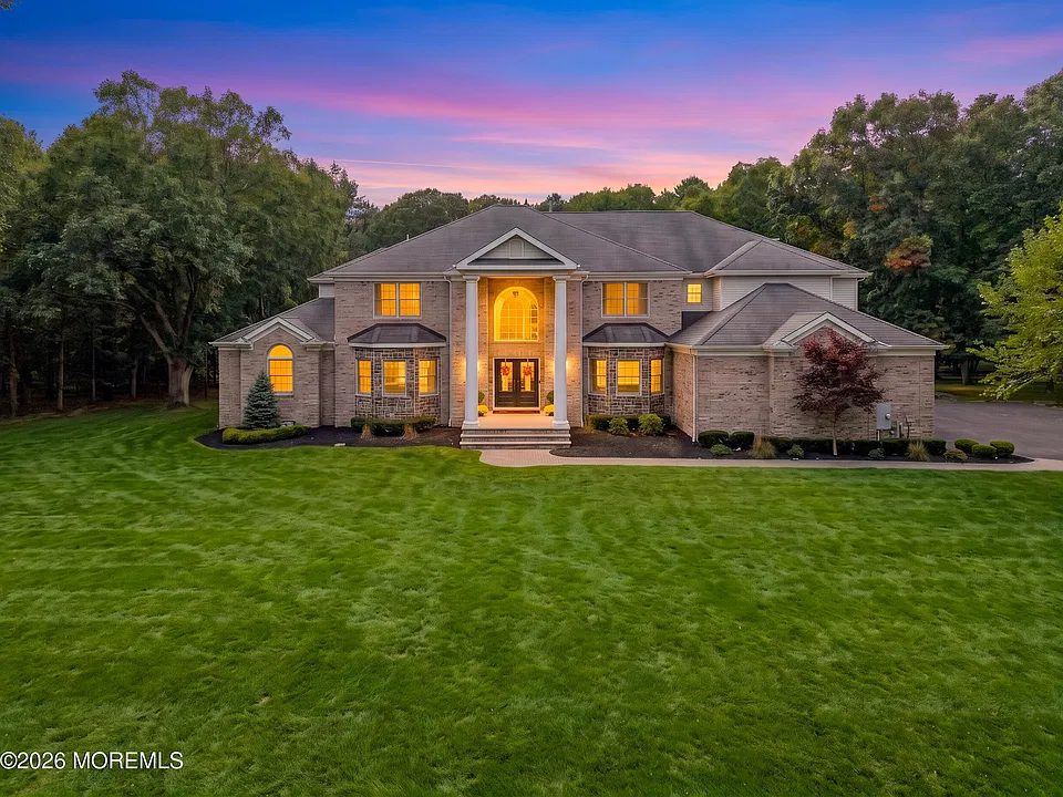 6 Ramapo Ct