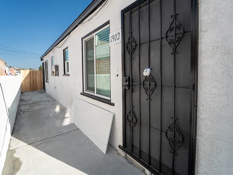 1900-08 San Diego Ave #1902 — Photo 10