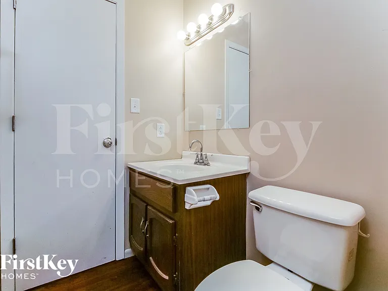 5373 Padre Ln — Photo 13