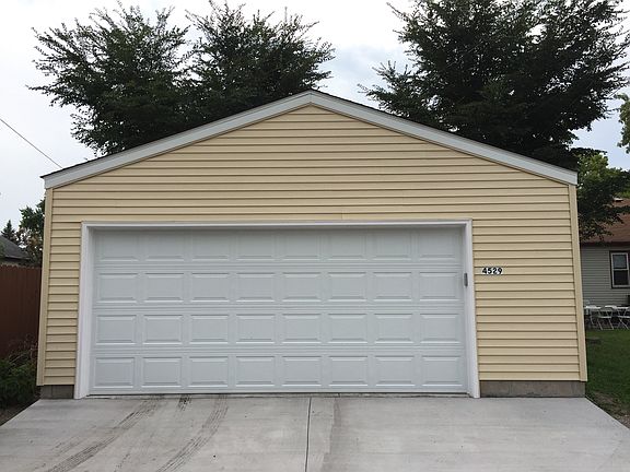 3rd image of 4529 Minnehaha Ave #2