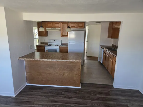 1325 E Sioux Ave #1325, Pierre, SD 57501