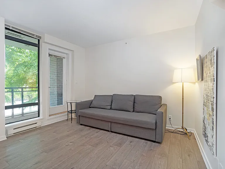 6351 Buswell St #7 — Photo 10
