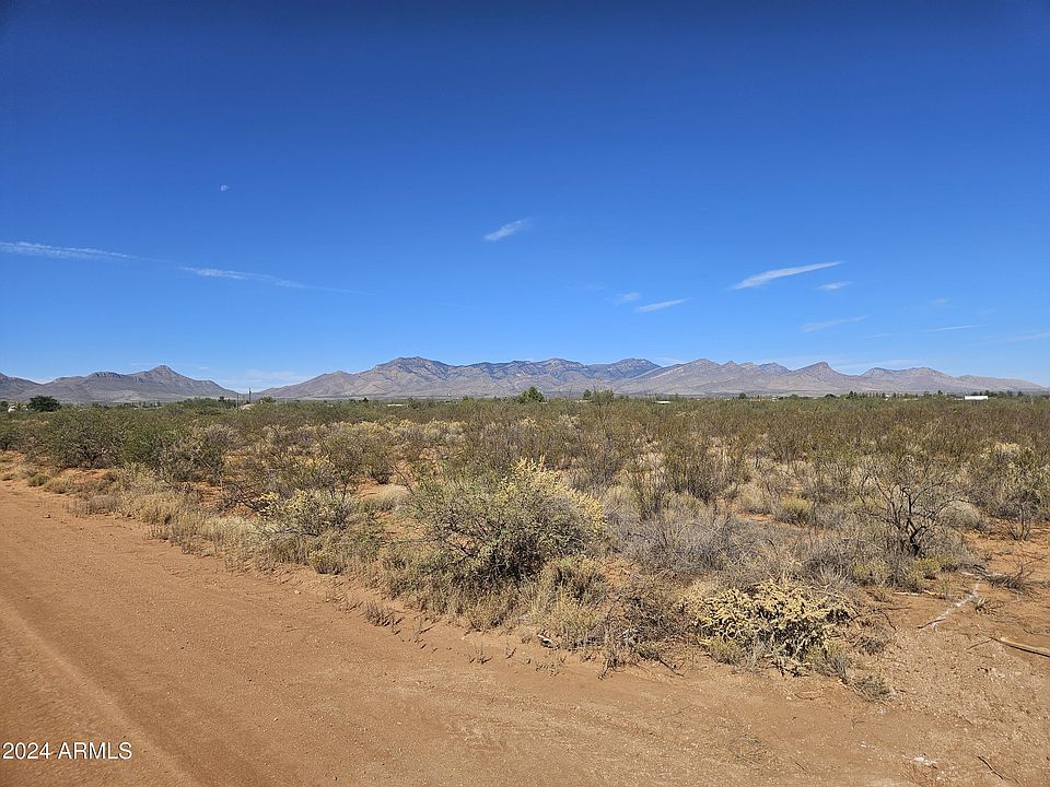 1st image of 1.5 Ac Lot A Camino De Mesa -- #-
