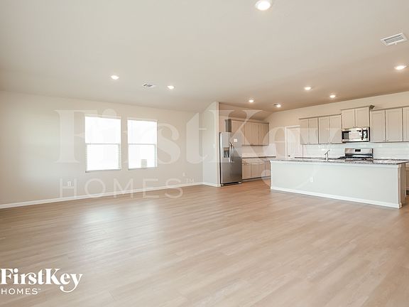 3rd image of 13011 Thyme Way
