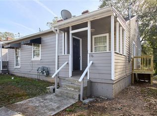 156 Hedges St SE, Marietta, GA 30008
