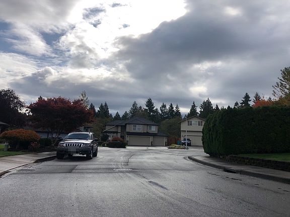 4th image of 1208 NW 118th Cir
