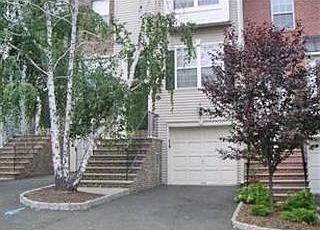 1st image of 823 Georgetown Dr