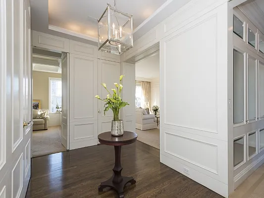 Sold by Sotheby's International Realty | media 19