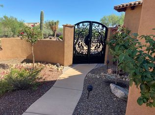 677 W Placita Quieta, Green Valley, AZ 85622