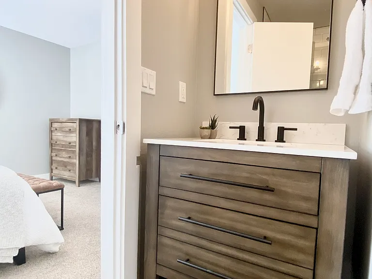 Primary ensuite bathroom
