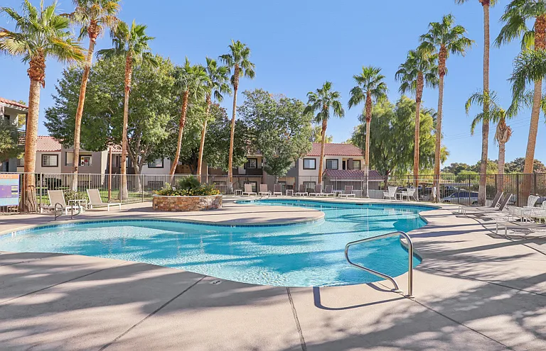 Sedona at Lone Mountain Apartments — Photo 21
