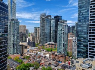 955 Bay St #2717, Toronto, ON M5S 0C6