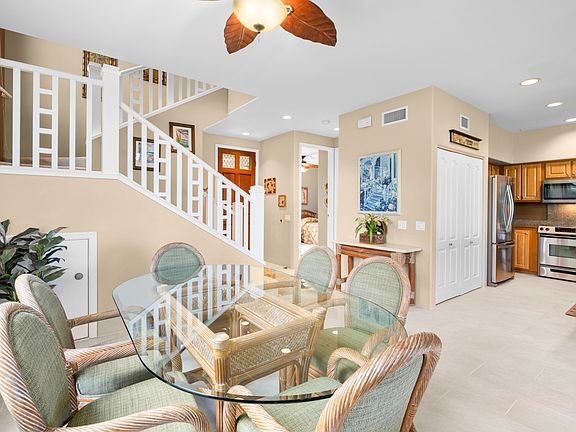 5th image of 75-5919 Alii Dr APT Y4