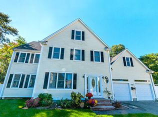 7 Sunapee Ln, Boston, MA 02132