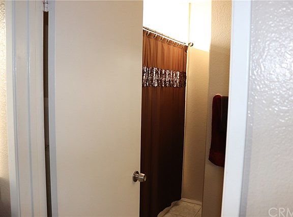 5th image of 5554 N Cypress Dr