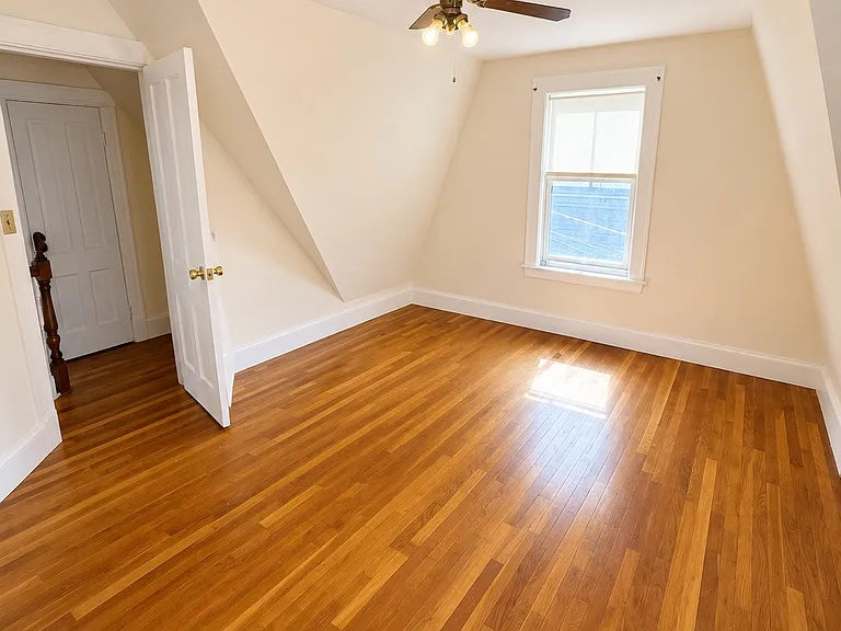 12 Tennyson St #2 — Photo 4