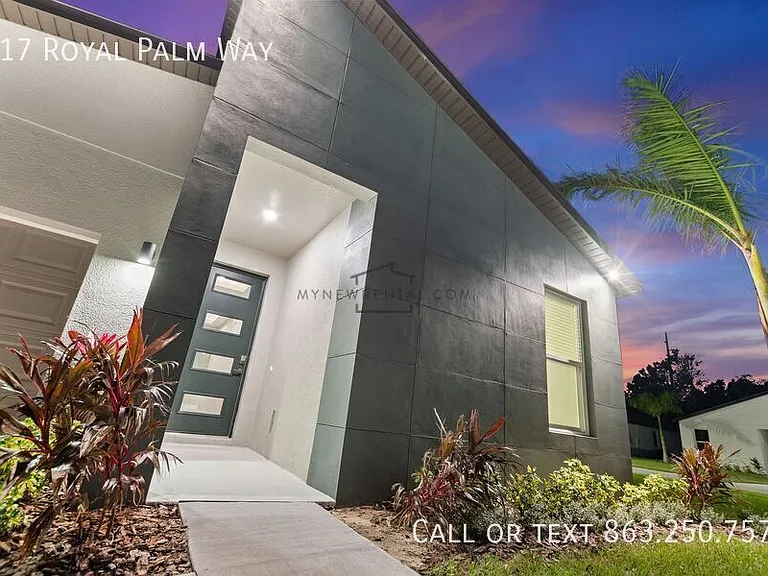 317 Royal Palm Way — Photo 8
