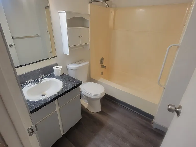 303 W Sherlock St #1 — Photo 12