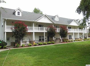 541 High St, Sevierville, TN 37862