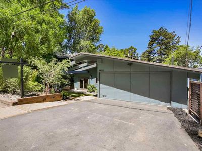 9455 Skyline Blvd, Oakland, CA, 94611