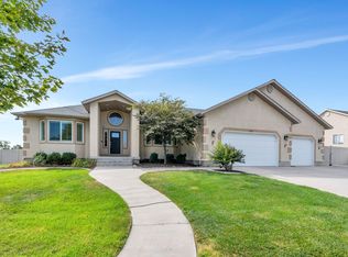 5217 Autumn Creek Dr, Herriman, UT 84096