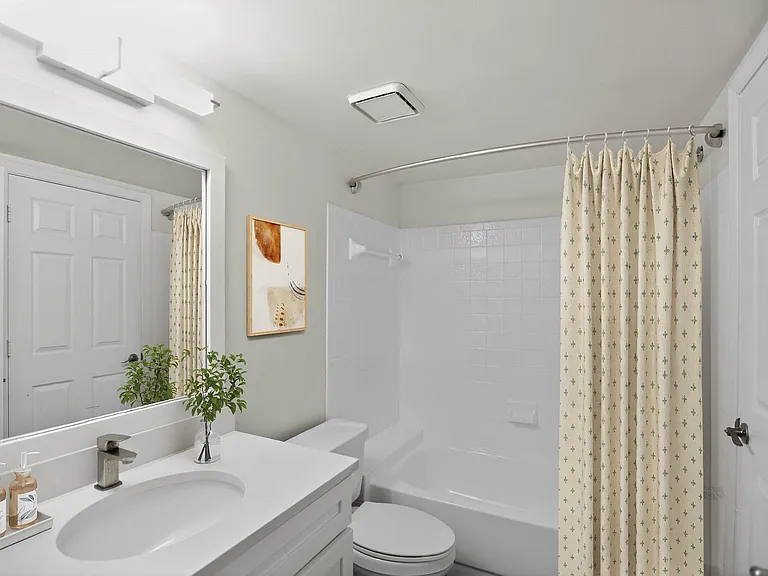 Eagle Rock Apartments at Columbia Pike — Photo 12
