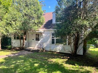 2708 E 1st St, Duluth, MN 55812