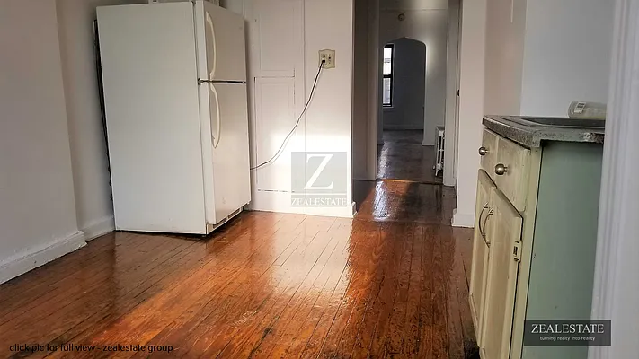 Rented by ZealEstate Group Inc | media 31