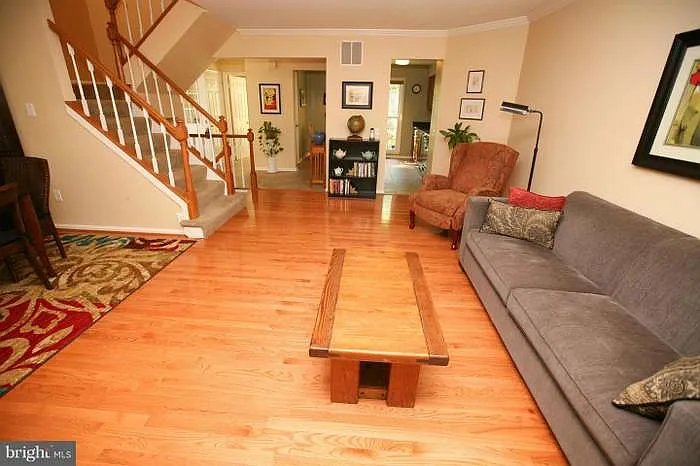 11429 Oak Leaf Dr — Photo 18