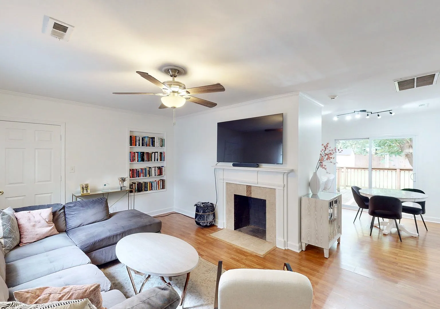 1008 Leigh Avenue — Photo 2