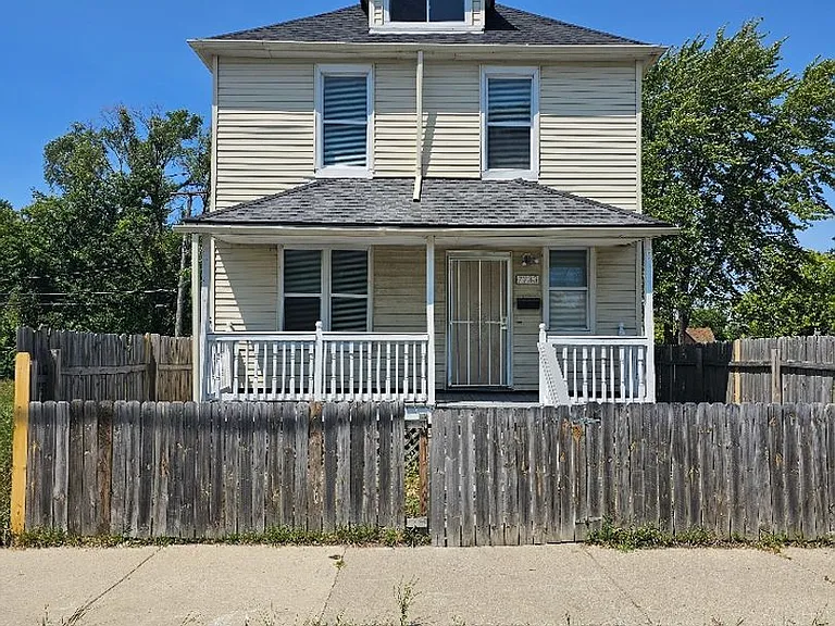 7733 E Forest Ave — Photo 1