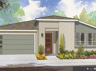 992 Maclure Ave W, Madera, CA 93636