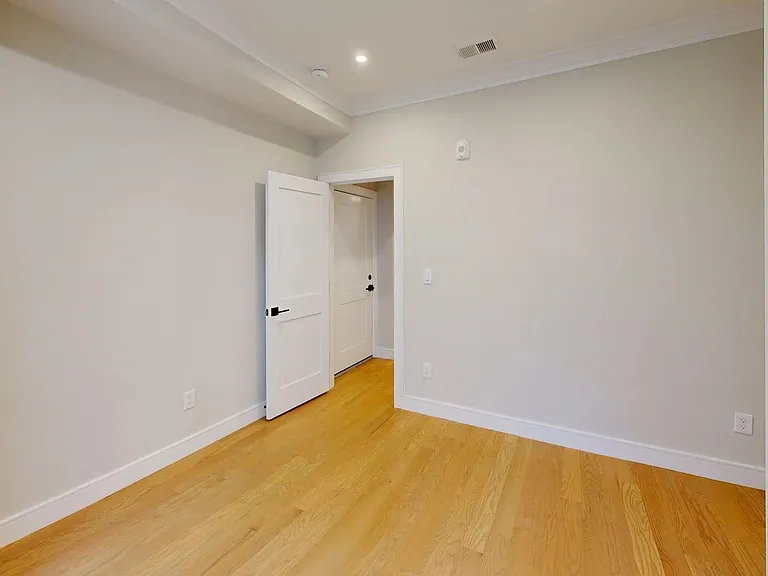161 Allston St #5 — Photo 10