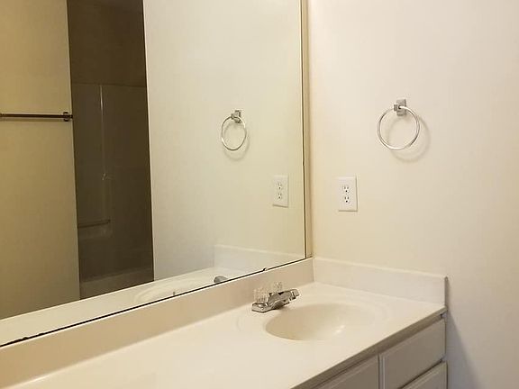 3 master bathroom