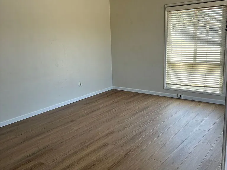 4154 Vista Grande Dr — Photo 16