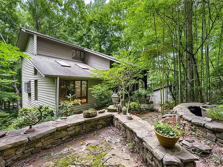 570 Idlewood Dr NW — Photo 19