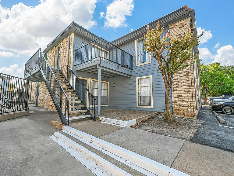 First floor & second floor options.