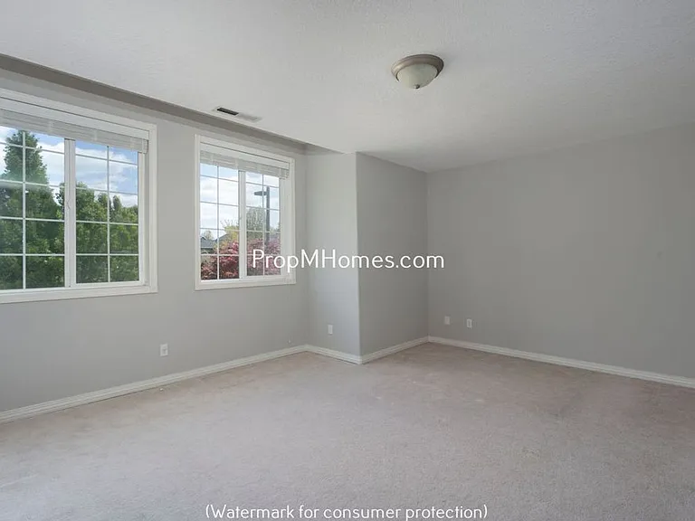 16059 NW Energia St — Photo 18