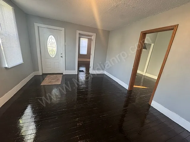 420 E Masterson Ave