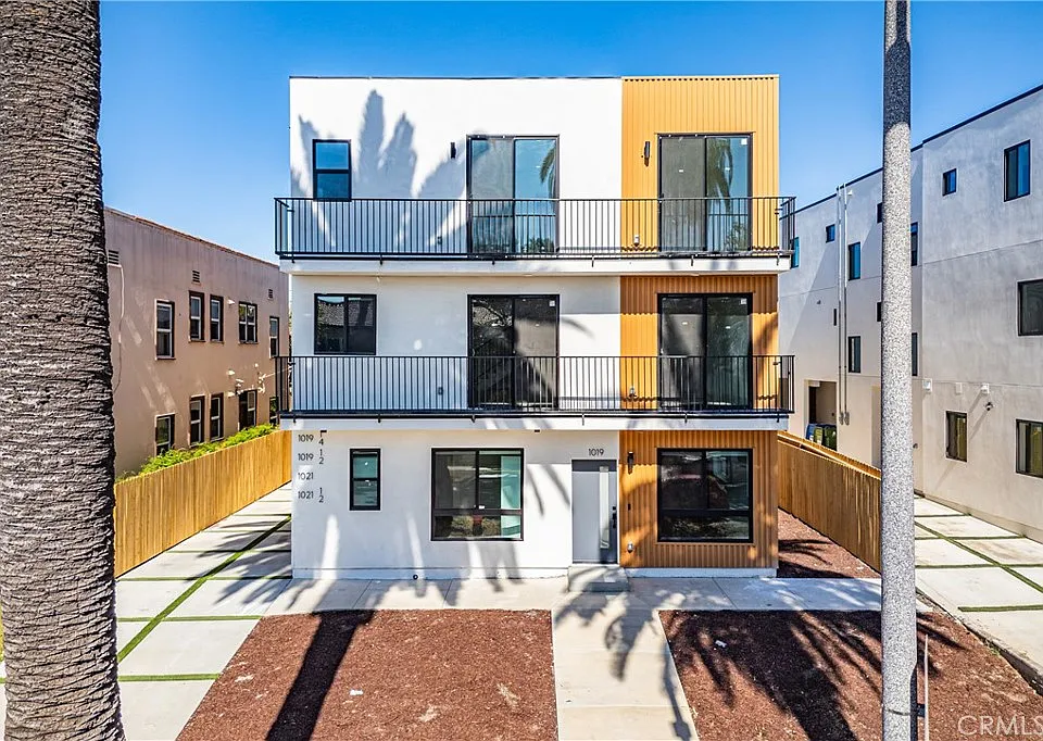 1021 S Citrus Ave #4.5