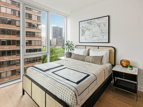 650 1st Avenue image 4 of 29