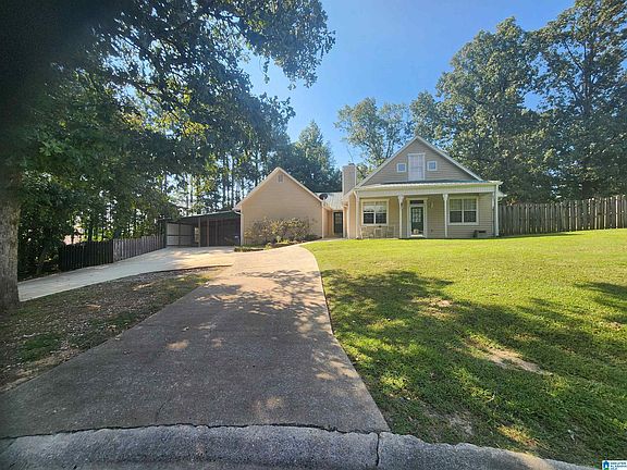 3rd image of 390 Huntingridge Dr