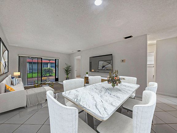 4th image of 363 NW 36th Avenue