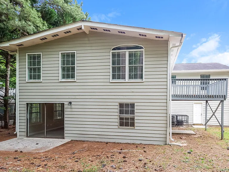 6405 Beethoven Cir — Photo 17
