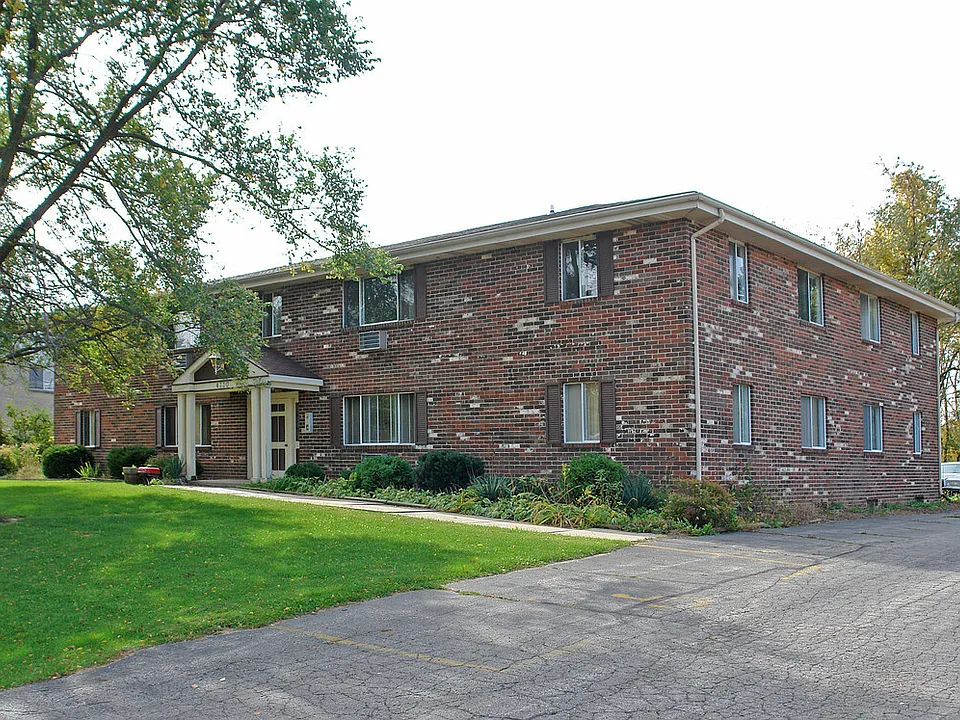 4330 Kennedy Dr #201