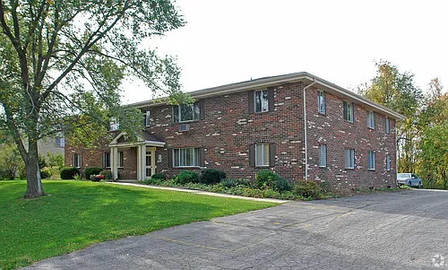 4330 Kennedy Dr #201 Photo 1